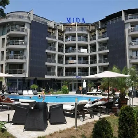 Хотел Mida